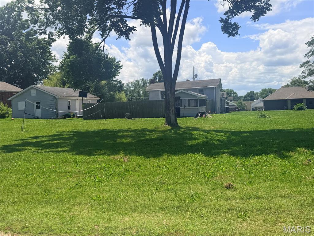 600 S School Street Property Photo 1