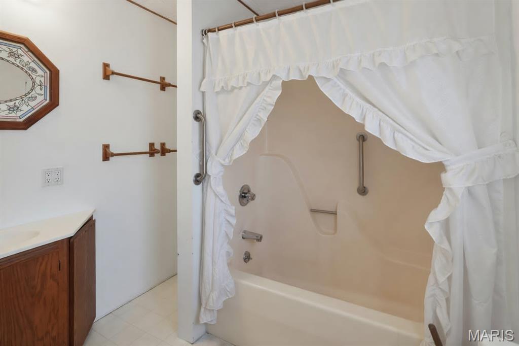 1005 S Macoupin Street Property Photo 12