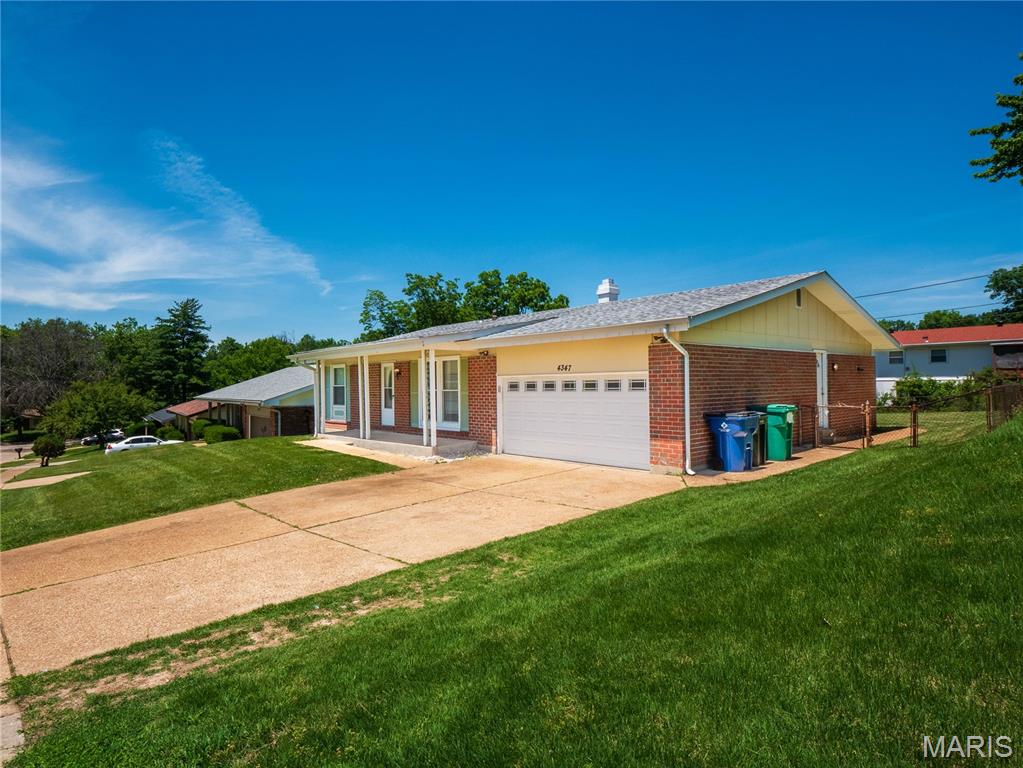 4347 Varano Drive Property Photo 2