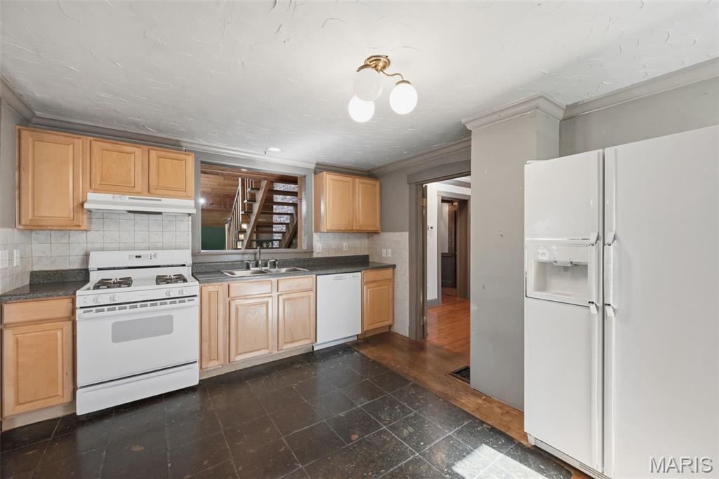 418 Oak Tree Drive Property Photo 22