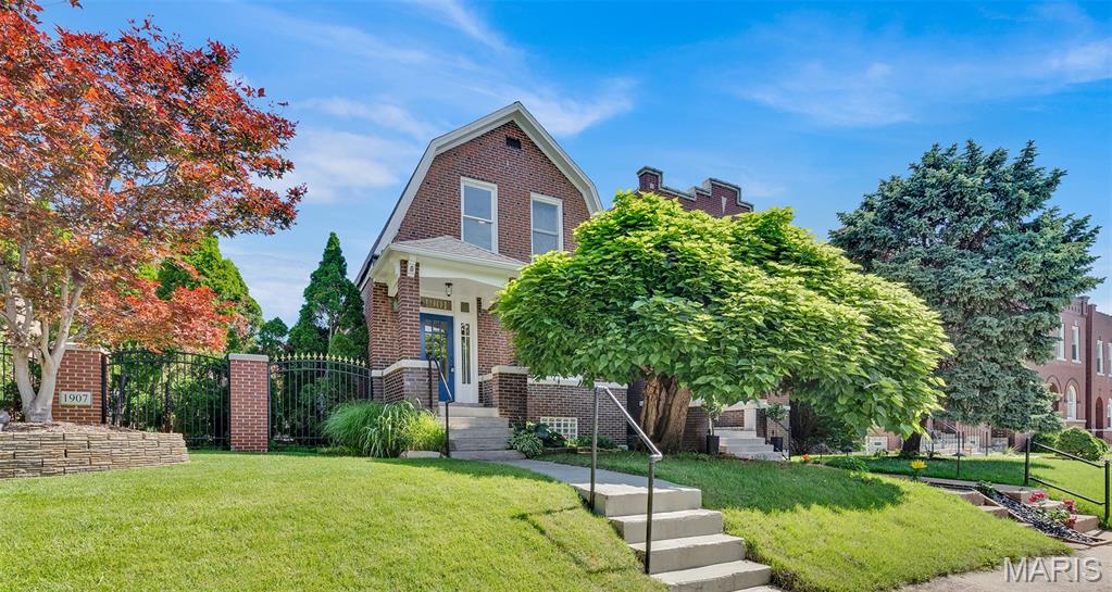 1901 Allen Avenue Property Photo 1