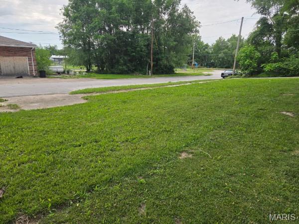 407 S Griffith Street Property Photo 6