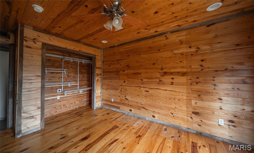 98 Whispering Pines Lane Property Photo 11