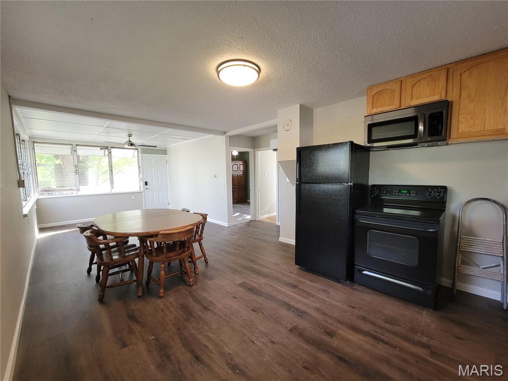 39299 Pike 202 Property Photo 12