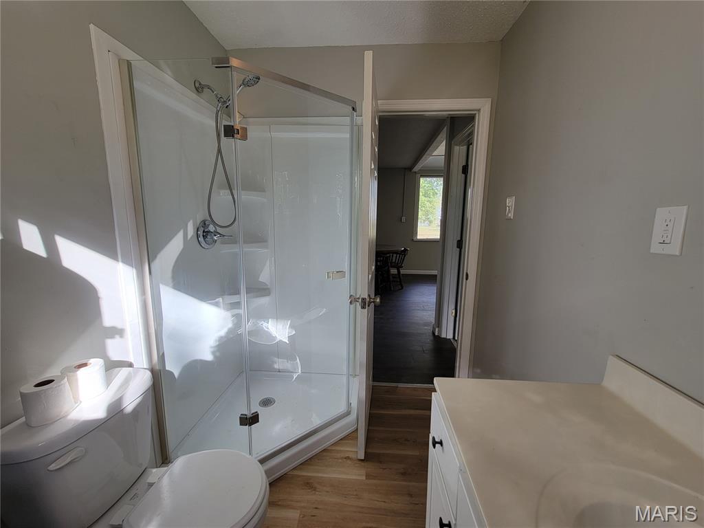 39299 Pike 202 Property Photo 14