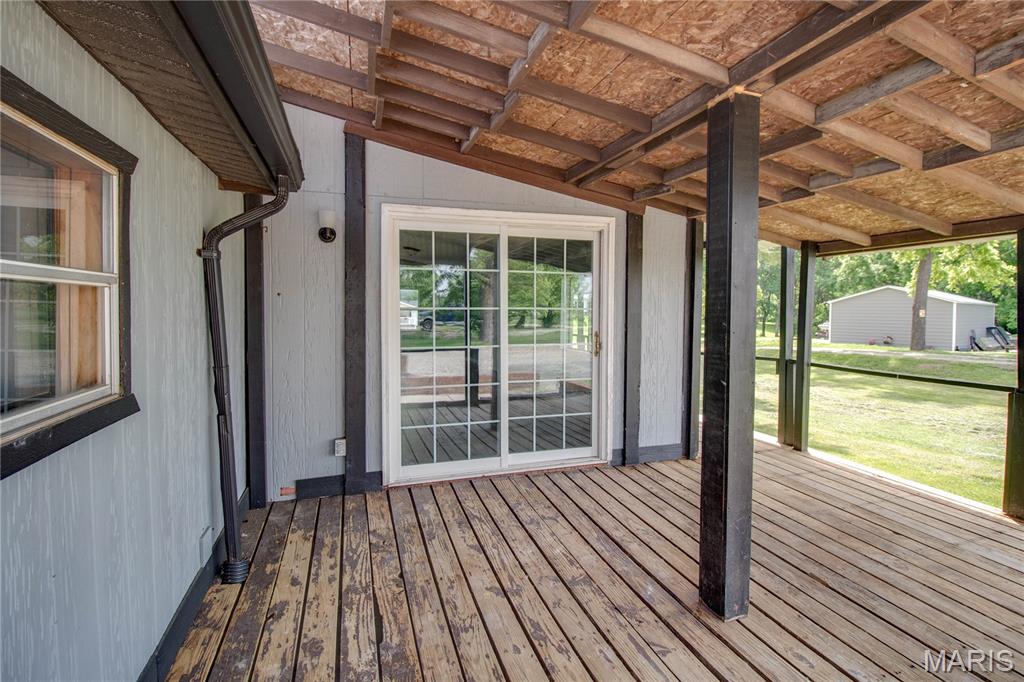 30396 Domino Lane Property Photo 6