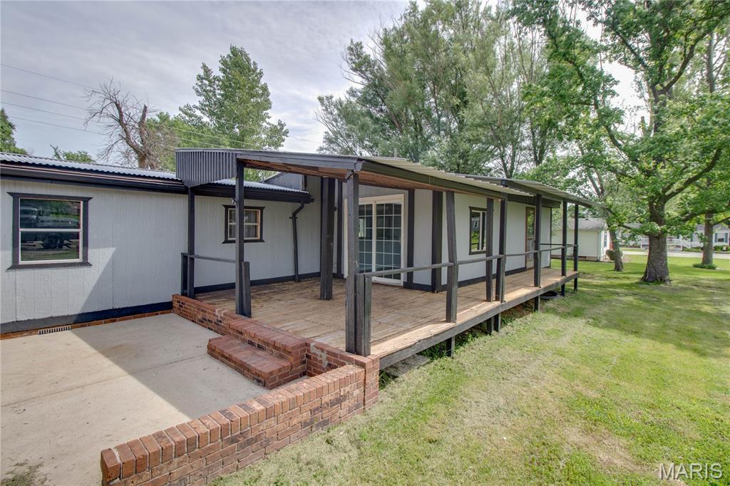30396 Domino Lane Property Photo 7