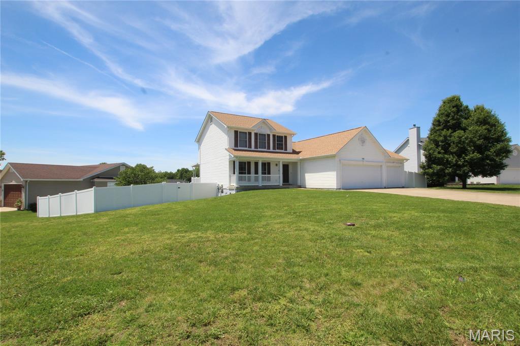 26033932 Property Photo 3
