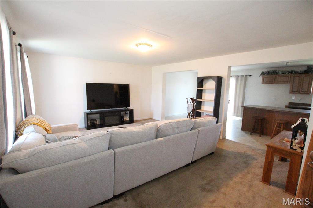 26033932 Property Photo 4