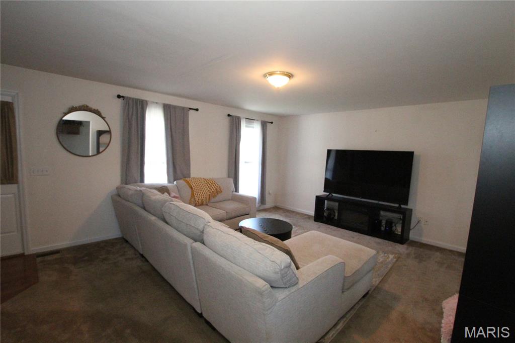26033932 Property Photo 5