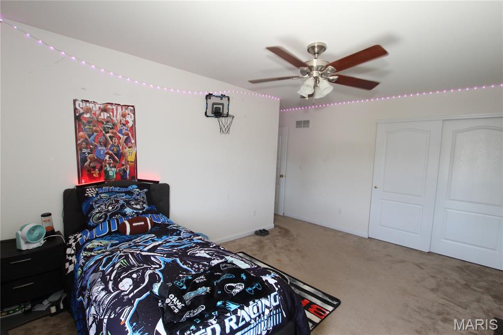 26033932 Property Photo 21