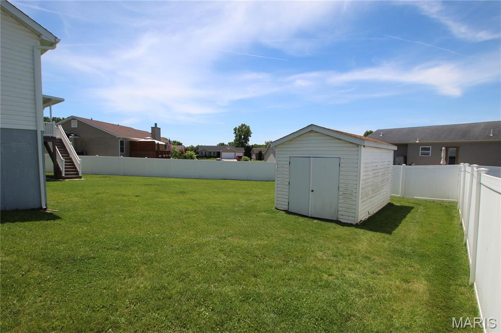 26033932 Property Photo 32