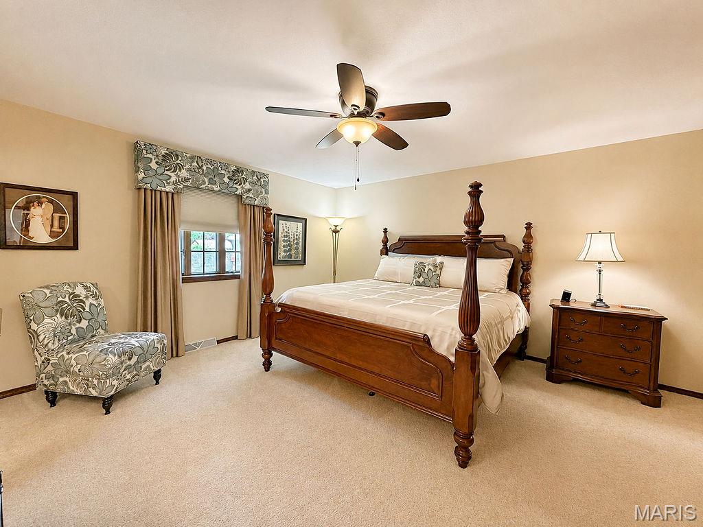 315 Pin Oak Street Property Photo 19