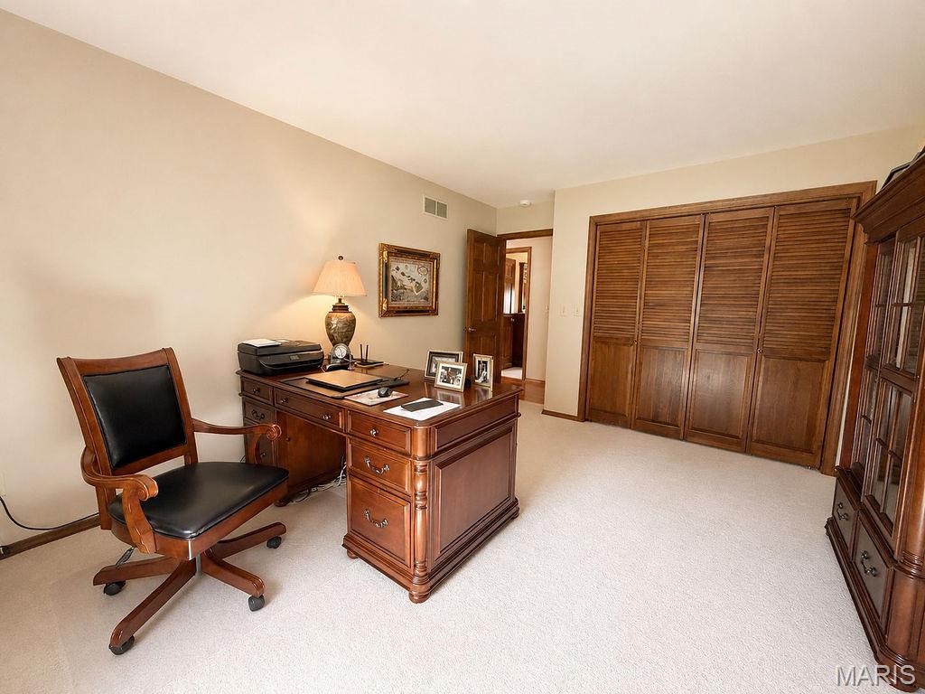 315 Pin Oak Street Property Photo 24
