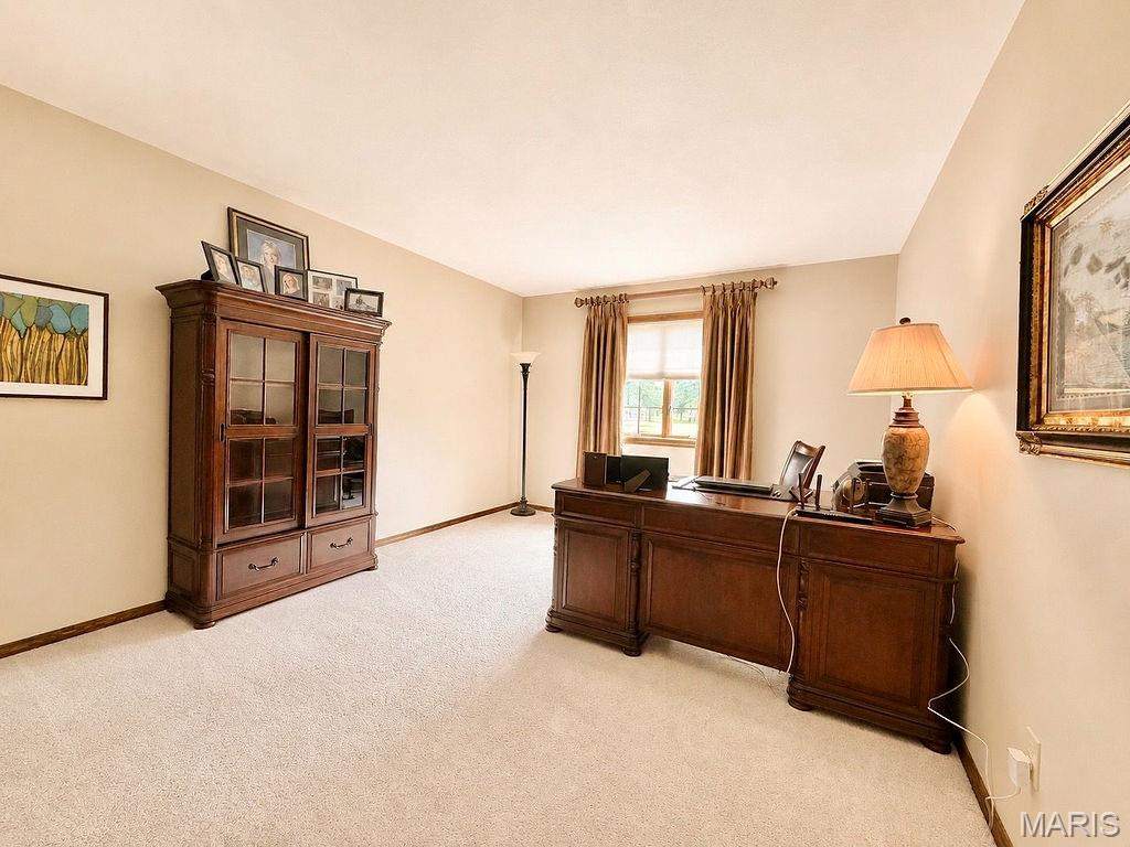 315 Pin Oak Street Property Photo 25