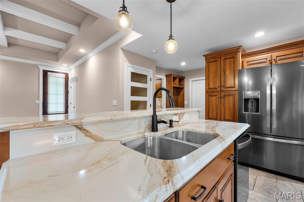 800 Lakeview Crossing Property Photo 23