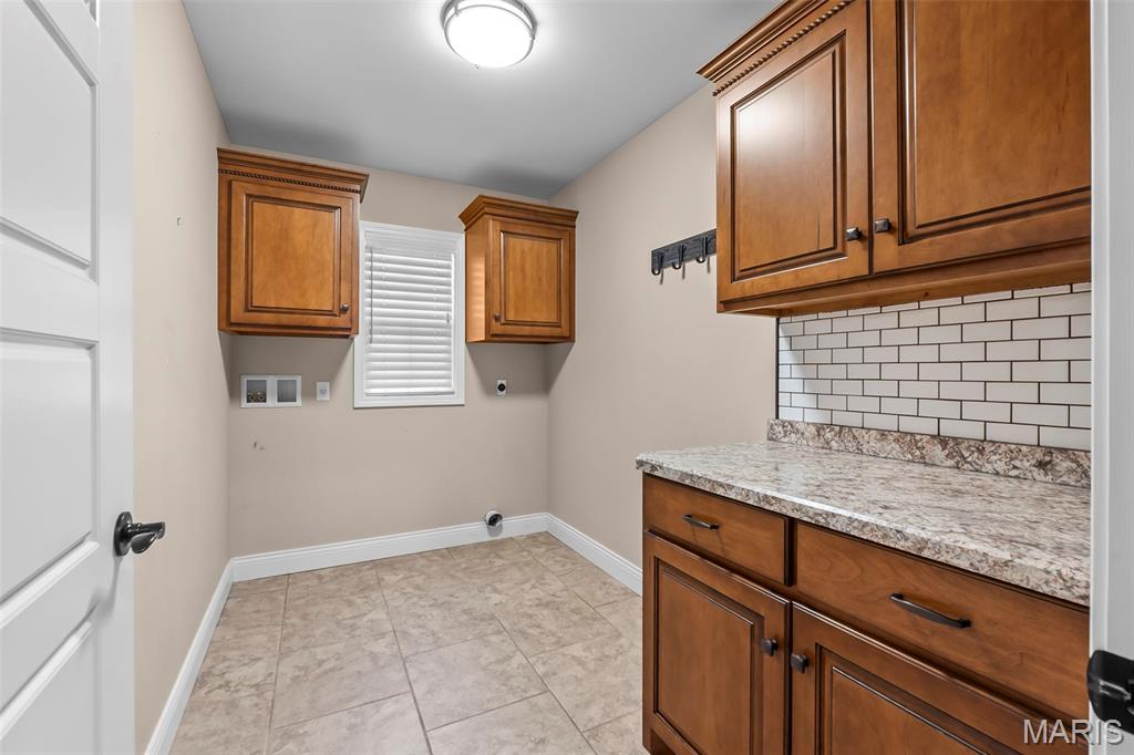 800 Lakeview Crossing Property Photo 27