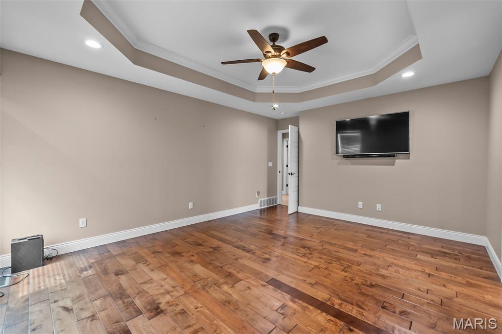 800 Lakeview Crossing Property Photo 28