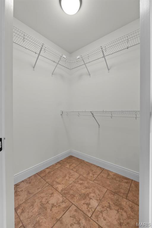 800 Lakeview Crossing Property Photo 31