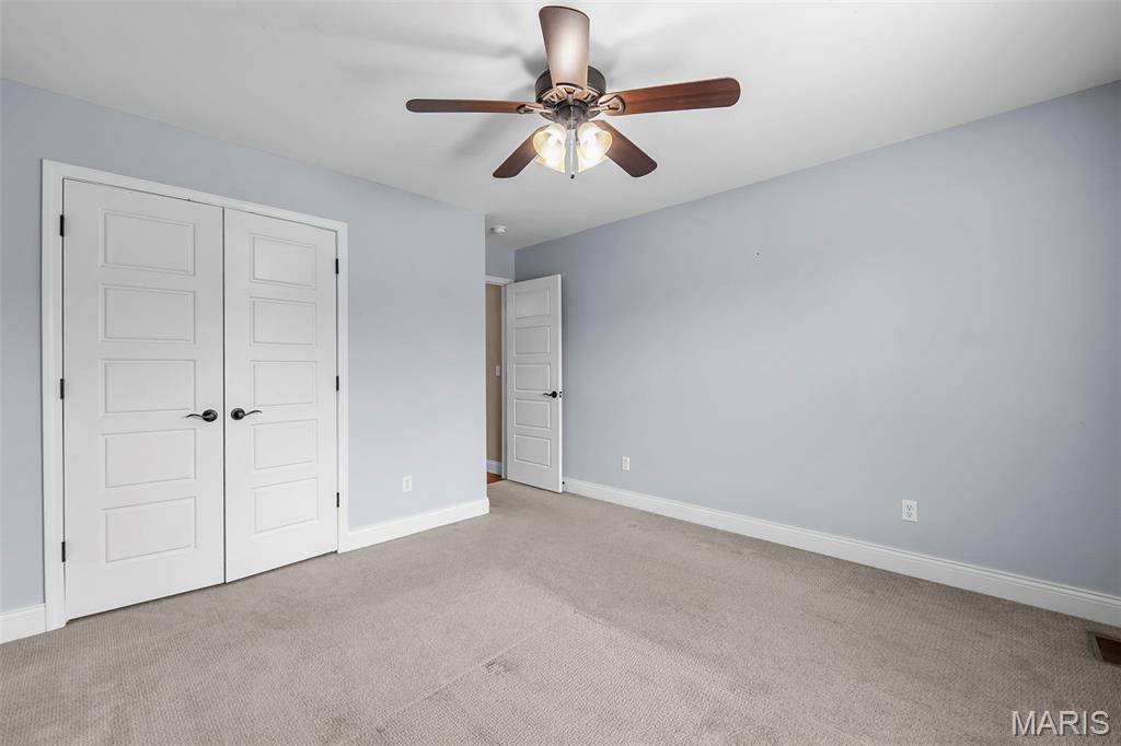 800 Lakeview Crossing Property Photo 36