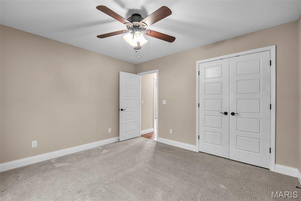 800 Lakeview Crossing Property Photo 39