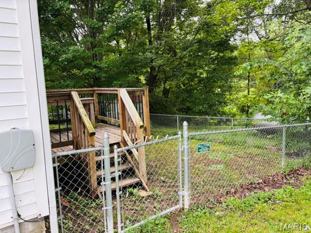 436 Hickory Street Property Photo 4