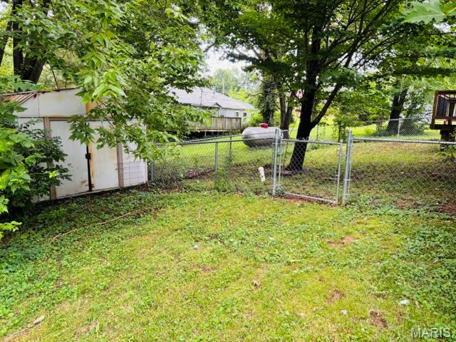 436 Hickory Street Property Photo 6