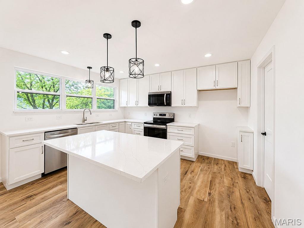 282 Constitution Avenue Property Photo 9