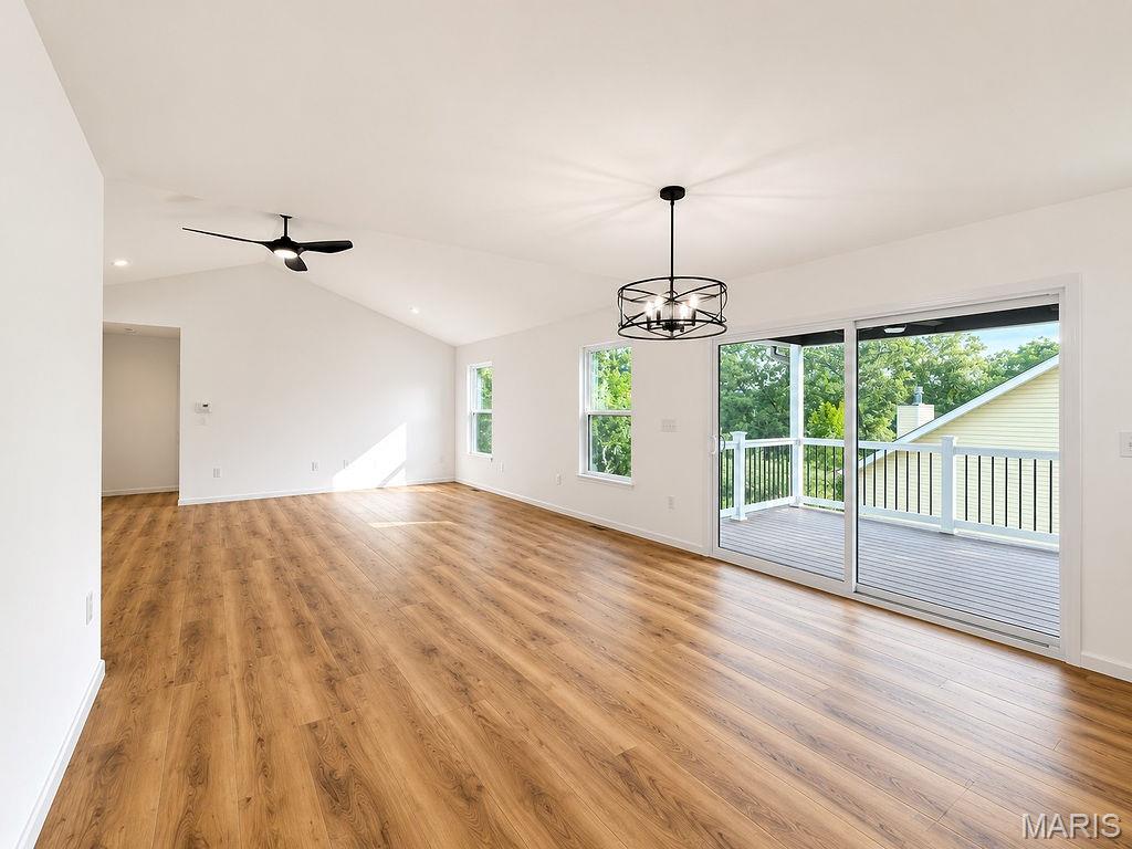 282 Constitution Avenue Property Photo 12
