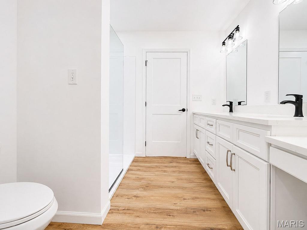 282 Constitution Avenue Property Photo 24
