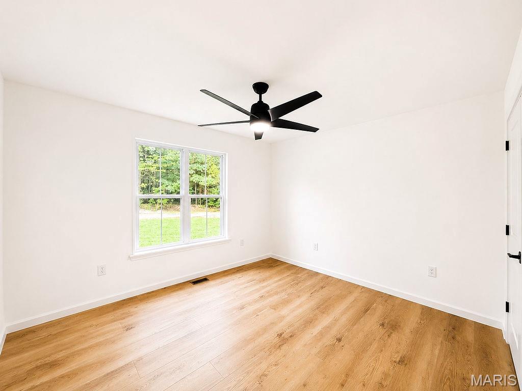 282 Constitution Avenue Property Photo 28