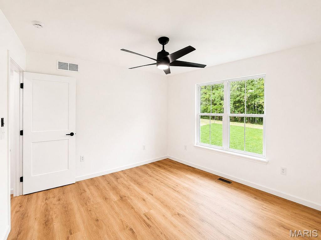 282 Constitution Avenue Property Photo 29
