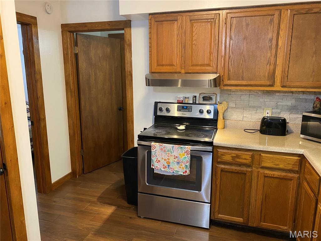 26034069 Property Photo 6