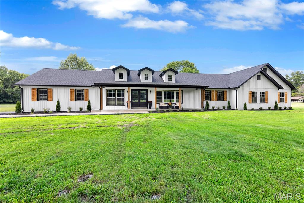 4733 Fox Creek Road Property Photo 1