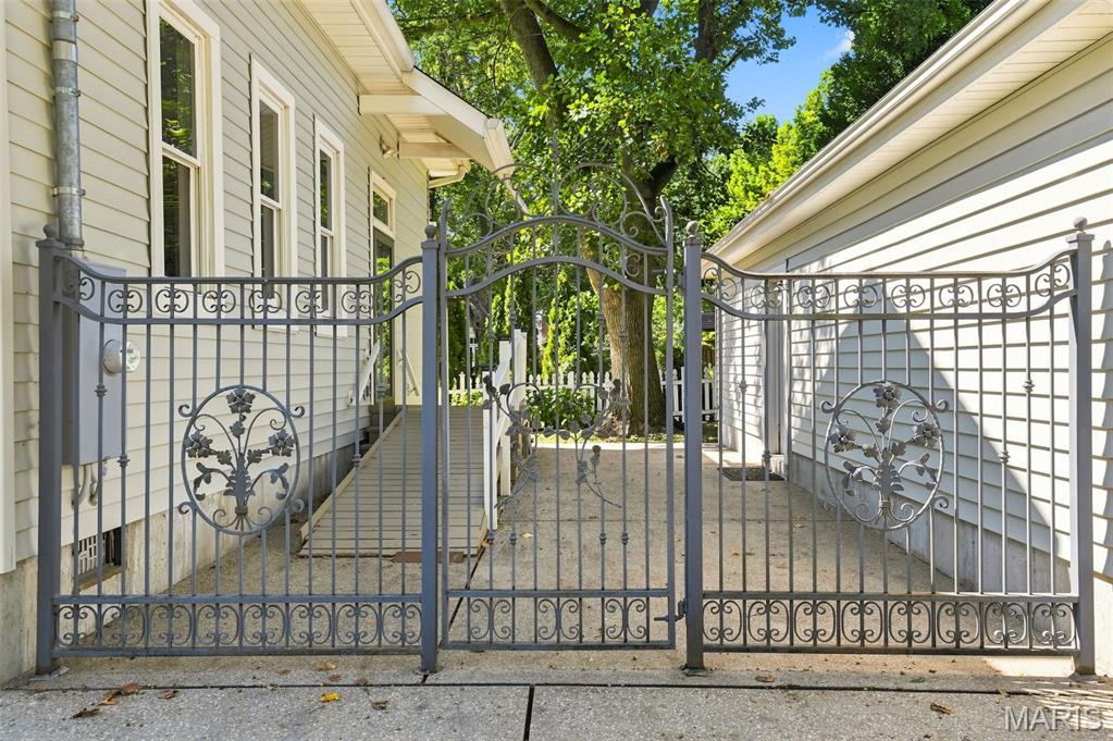 34 E Swon Avenue Property Photo 6