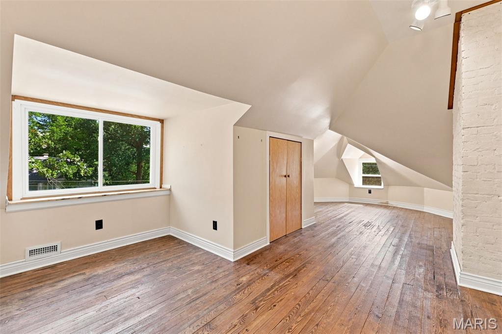 34 E Swon Avenue Property Photo 47
