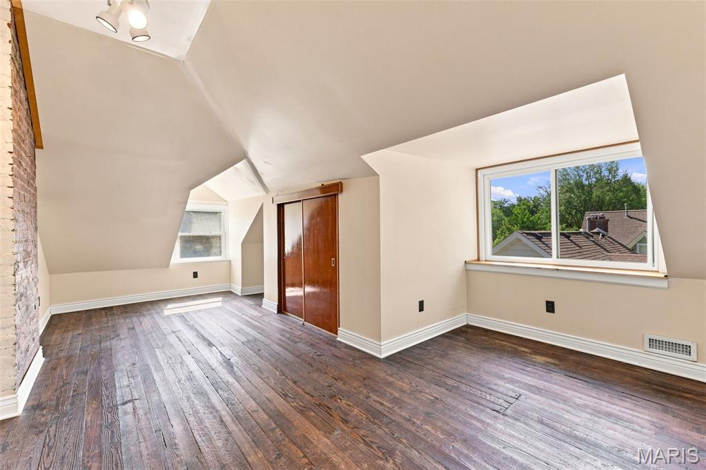 34 E Swon Avenue Property Photo 50