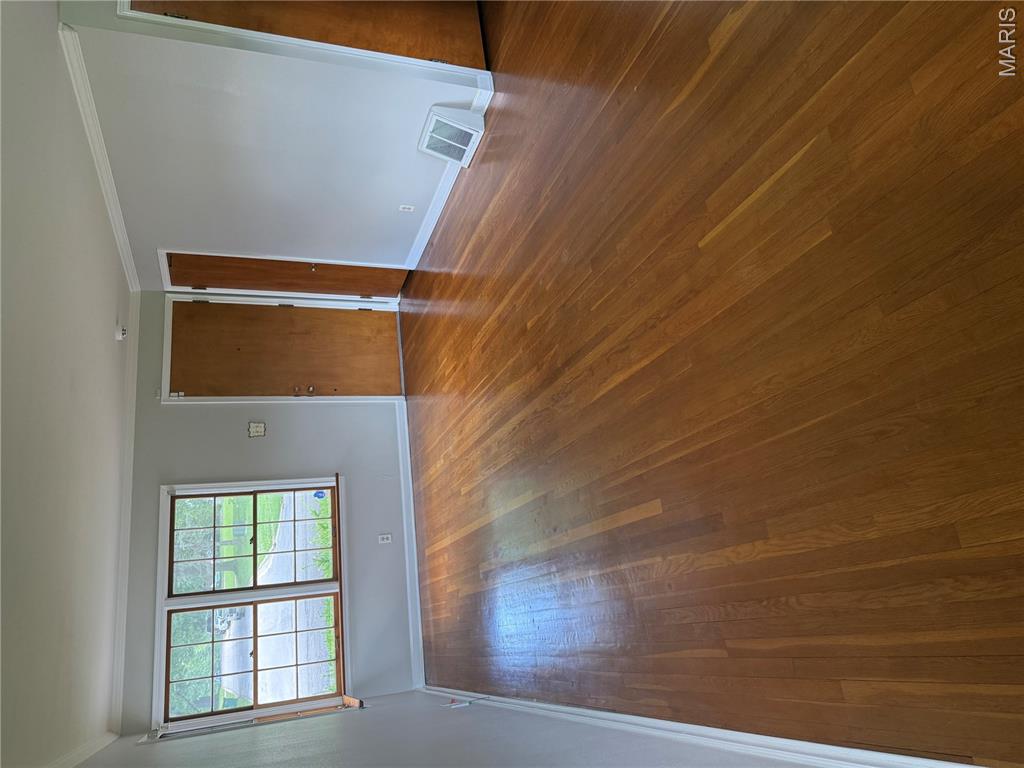 10335 Ewell Drive Property Photo 2