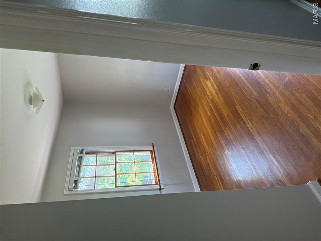 10335 Ewell Drive Property Photo 4