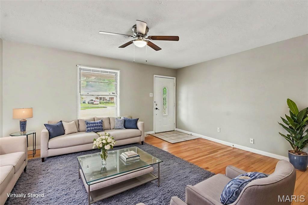 2322 Battlefield Drive Property Photo 2