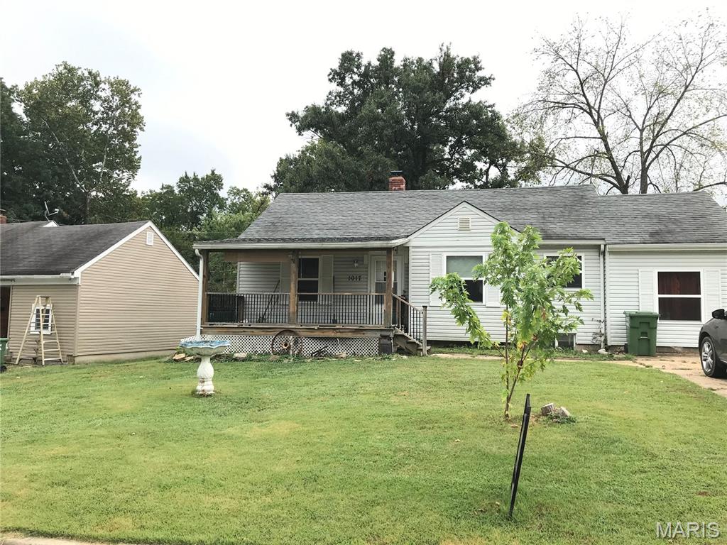 1017 Lynwood Drive Property Photo 1