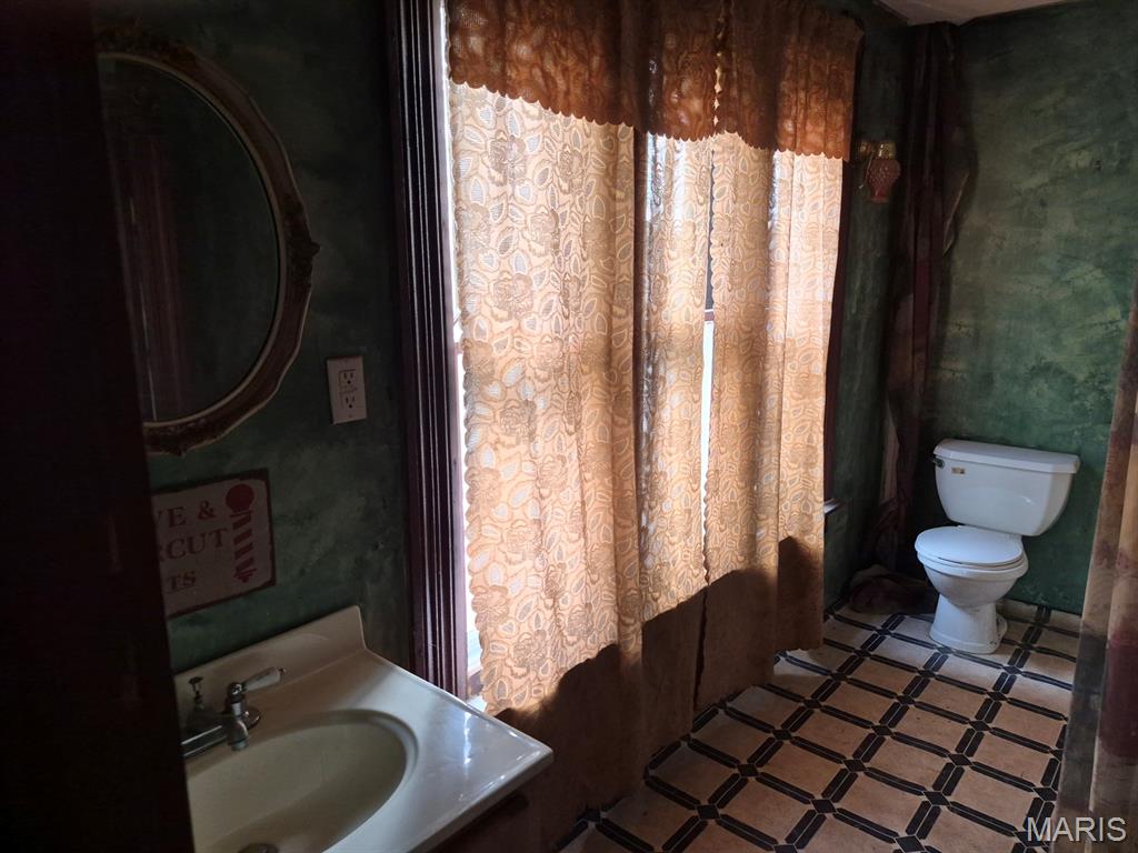 128 E Sigler Property Photo 10