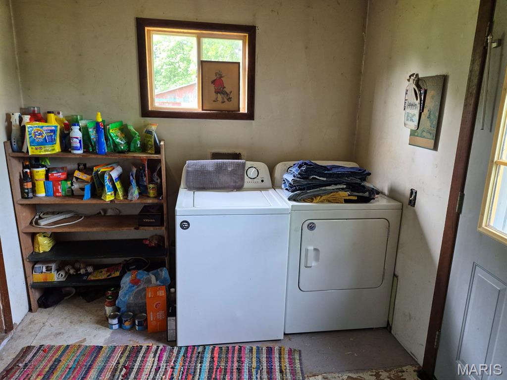 128 E Sigler Property Photo 13