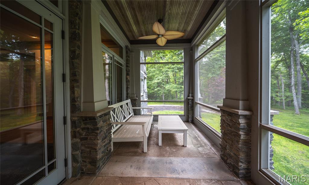 1474 Cr 725 E Property Photo 32
