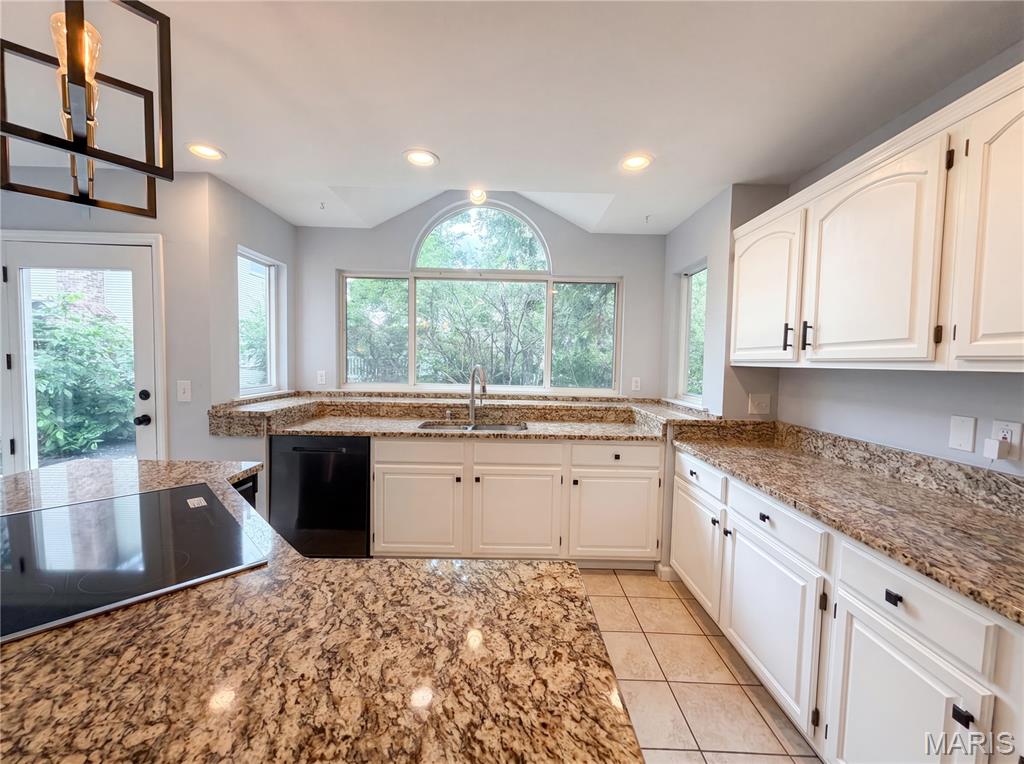 16201 Surfview Court Property Photo 26