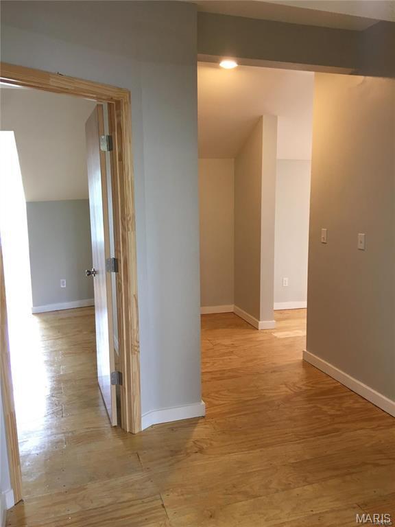7714 S Broadway Property Photo 23