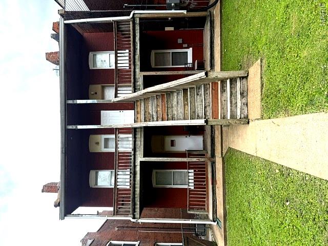 2710 Chippewa Street Property Photo 2