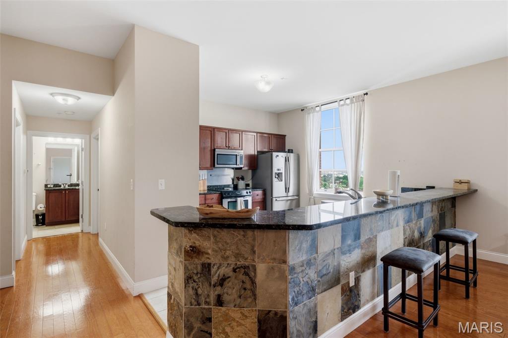 1515 Lafayette Avenue 619 Property Photo 12