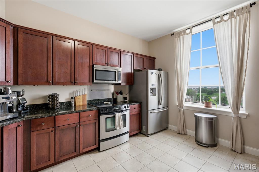 1515 Lafayette Avenue 619 Property Photo 14