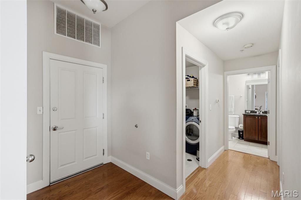 1515 Lafayette Avenue 619 Property Photo 20